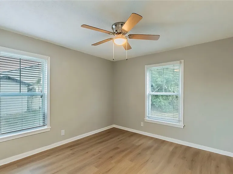 806 Estelle Ave #A — Photo 11