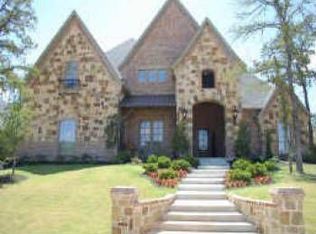 904 Glenmont Rd, Keller, TX 76248