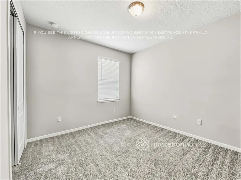 7618 Taormina Way — Photo 14