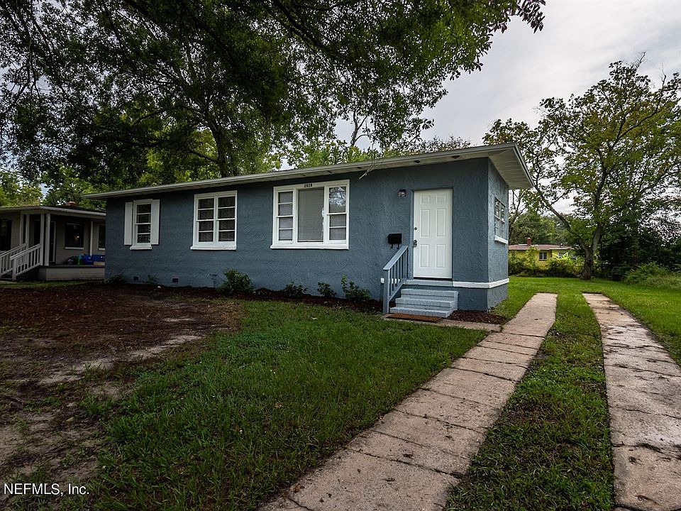 1st image of 2828 Calloway Cir Unit No 3 Lot 1