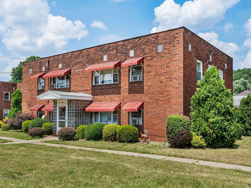 1441 Lincoln Way #B