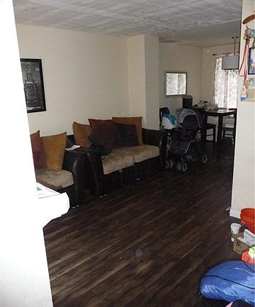 3rd image of 9336 Van Nuys Blvd Unit 45