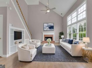 1805 Hunters Moon Dr, Alpharetta, GA 30005