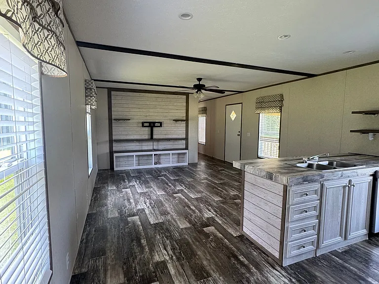 24560 Verneiul Ln — Photo 17