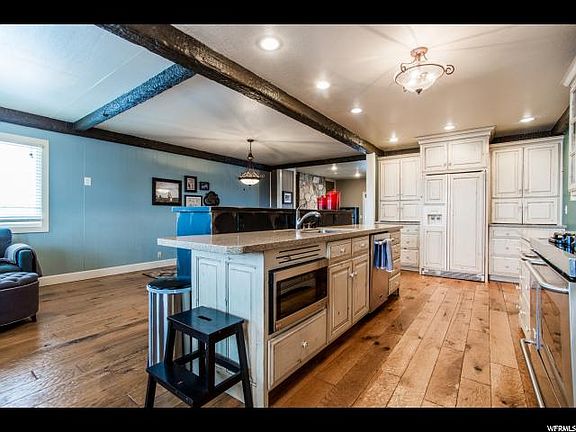 5th image of 3847 S Quail Hollow Dr