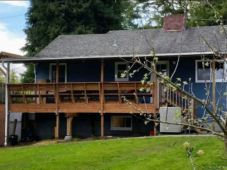 11434 Marine View Dr SW — Photo 16