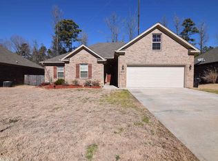 3088 Glasgow Dr, Benton, AR 72015