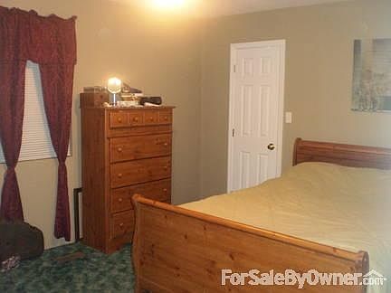Master Bedroom
						:
						Large walk-in closet with plenty of storage room