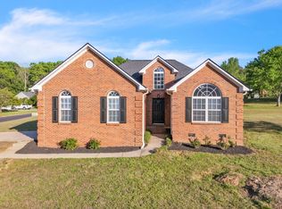 606 Brushwood Rd, Woodruff, SC 29388