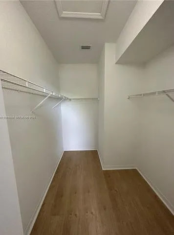 10945 NW 43rd Ln — Photo 8