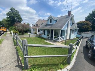 125 Knickerbocker Ave, Stamford, CT 06907