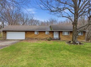 736 Lake Erie St, Conneaut, OH