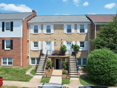 1048 Brixton Ct, Sterling, VA, 20164