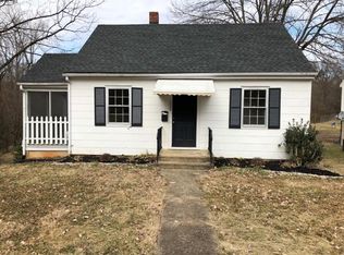 1009 Lindsay St, Lynchburg, VA 24502