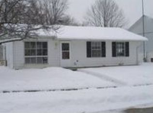 624 Good St, Dixon, IL 61021