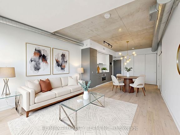 5th image of 170 Bayview Ave #301