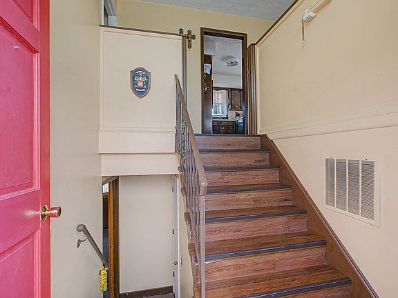 5th image of 311 Donna Dr