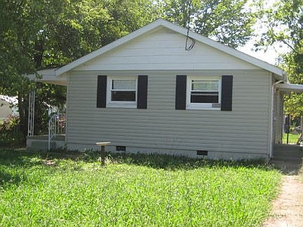 2nd image of 2000 Mansion Ave