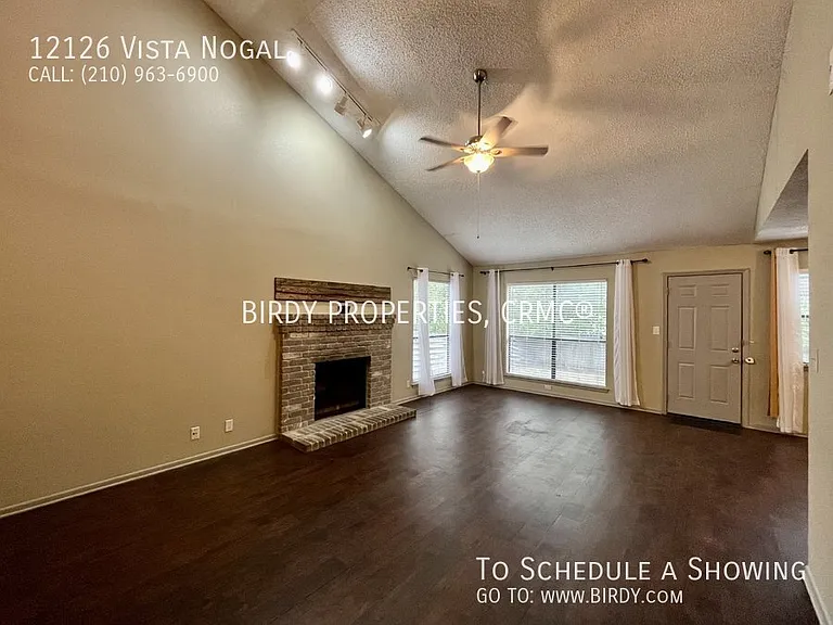 12126 Vista Nogal St — Photo 10