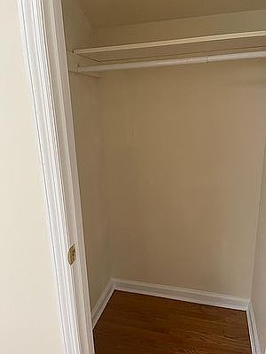 5th image of 3590 Netherland Ave APT 3F