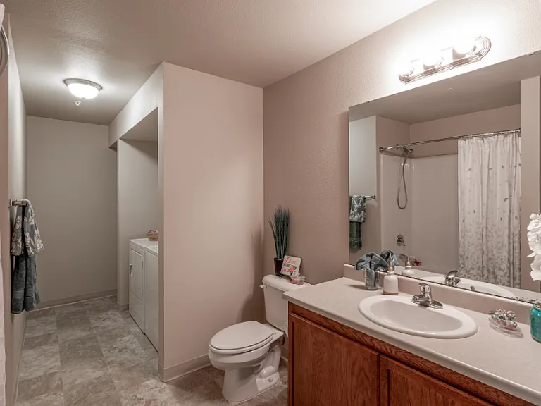 15913 E 4th Ave #2X2 — Photo 2