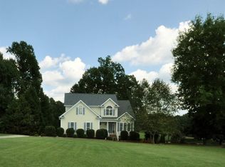 107 Linwood Ln, Clayton, NC 27527