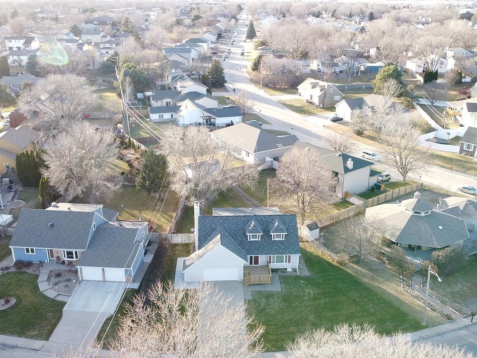 1st image of 3920 11th Ave