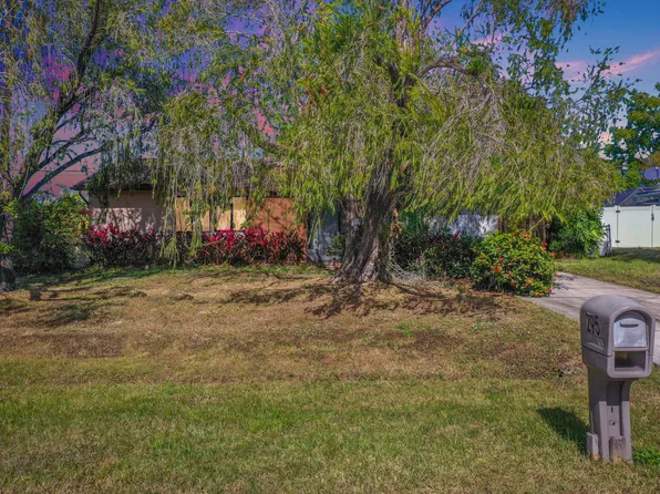 295 NW Archer Avenue, Port St Lucie, FL 34983