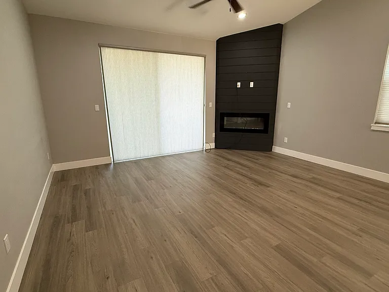 224 Claret Dr — Photo 8