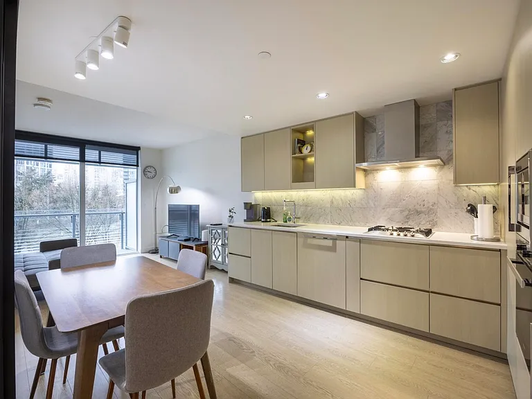 89 Nelson St #403 — Photo 5