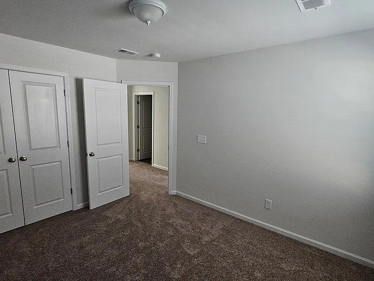 727 Wilstatt Rd — Photo 9