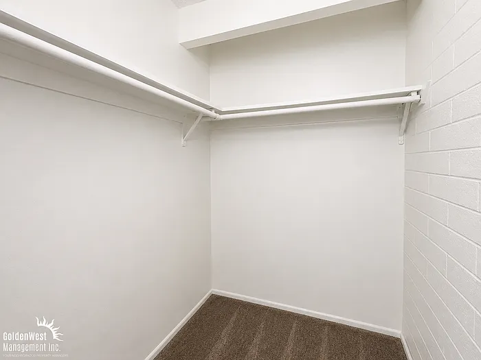 910 E Marlette Ave #19 — Photo 15
