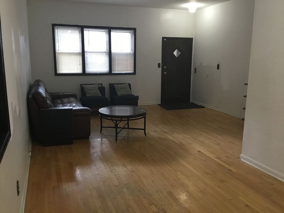 1st image of 2715 S Princeton Ave Floor 1
