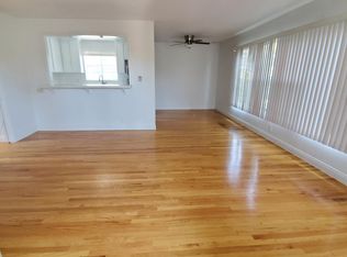 330 Orizaba Ave #9, Long Beach, CA 90814