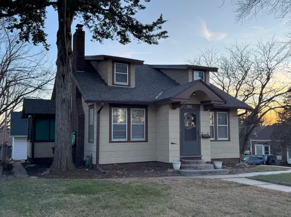 6031 Pacific St, Omaha, NE 68106
