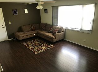 712 W Highland Ave #5, Elgin, IL 60123