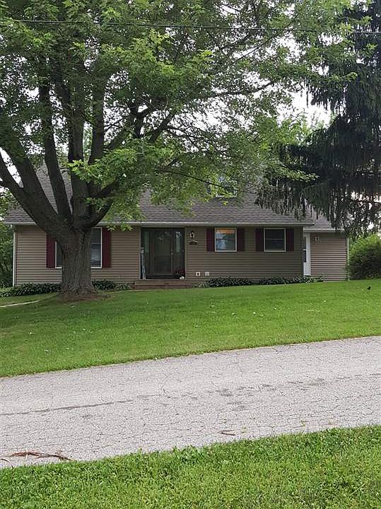 2nd image of 10 Water St