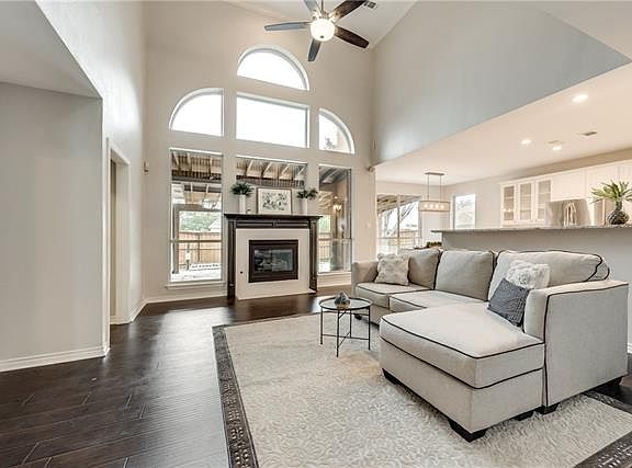 3rd image of 5909 Osprey Ct