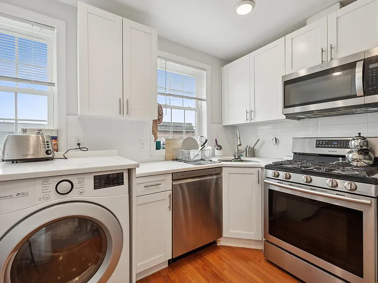 240.5 South St #3 — Photo 7