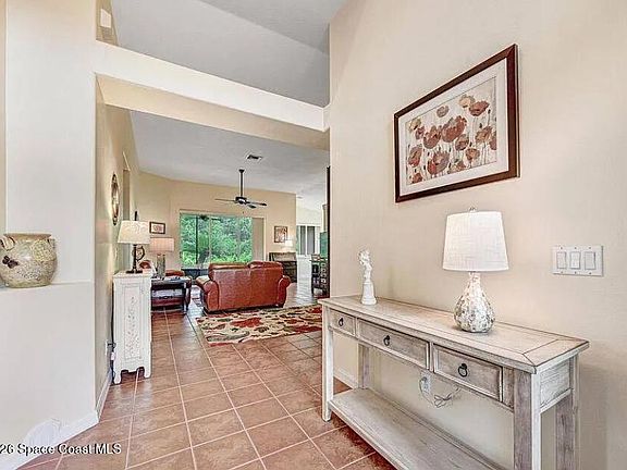 5th image of 940 Wimbledon Dr