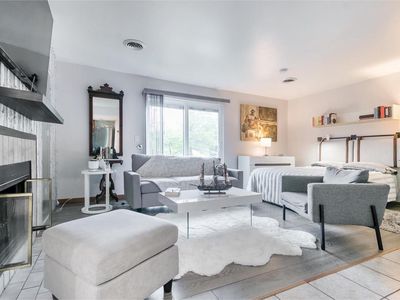 515 D'Onofrio Drive #1, Madison, WI, 53719