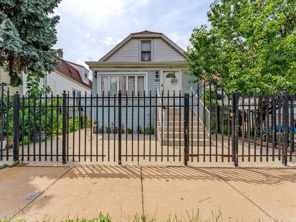 5bd 2.0ba 836sqft — 5730 S Washtenaw Ave, Chicago, IL 60629