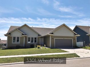 3301 Wheat Ridge St, Williston, ND 58801