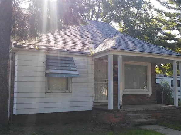 19738 Huntington Rd, Detroit, MI 48219