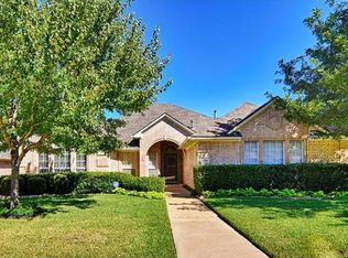 2001 Fawnhollow Ct, Arlington, TX 76001