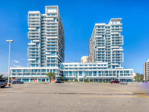 65 Speers Rd #711, Oakville, ON L6K 0J1