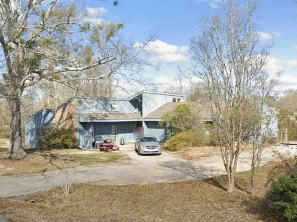 544 Apache Dr, Lake Charles, LA 70611