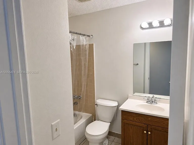 10355 NW 35th St #10355 — Photo 8