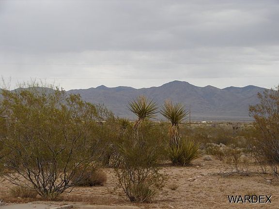 3rd image of 6625 W Zuni Dr