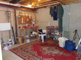 8165 Ships Curve Ln, Springfield, VA 22153